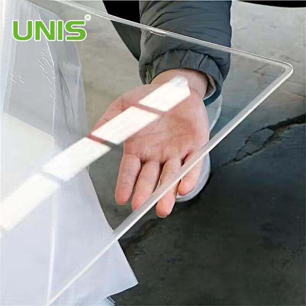 UNIS 1220 X 2440 мм Прозрачный акриловый лист