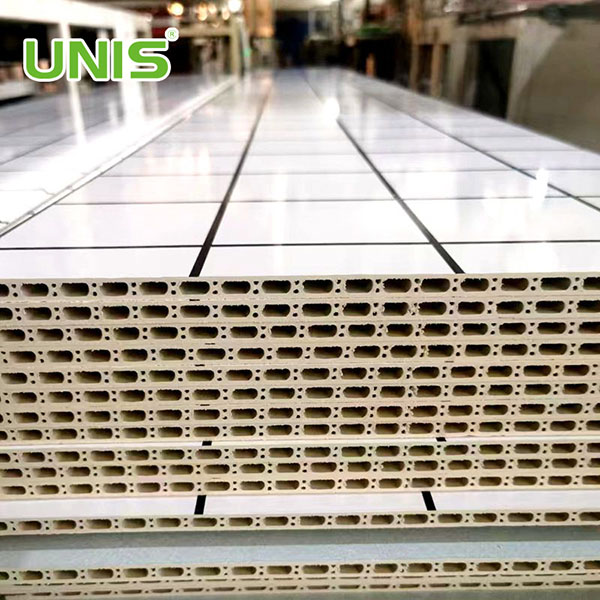 Выставочное производство стеновых панелей Unis WPC